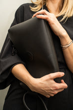 Įkelti vaizdą į peržiūros programą, Delninė/kosmetinė Luxury, juodos spalvos