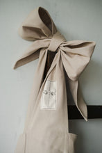 Įkelti vaizdą į peržiūros programą, Drobinis krepšys Netaupyk apkabinimų, pudros spalva.